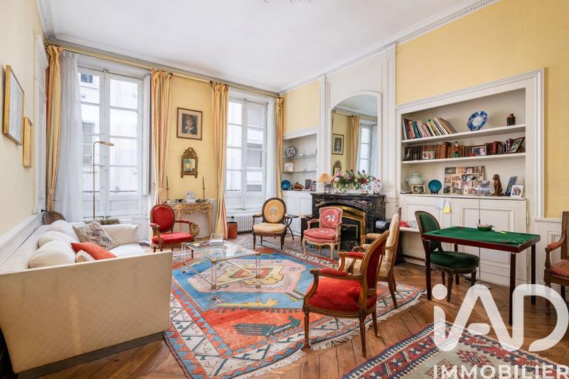 Appartement - 192 m² - 6 pièces