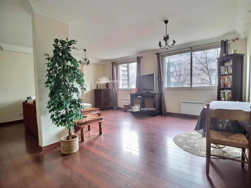 Appartement - 89 m² - 4 pièces