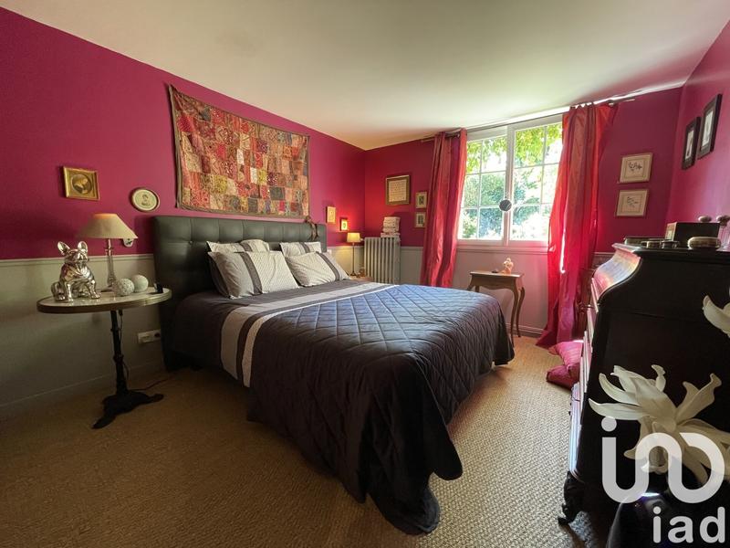 Maison - 275 m² - 11 pièces