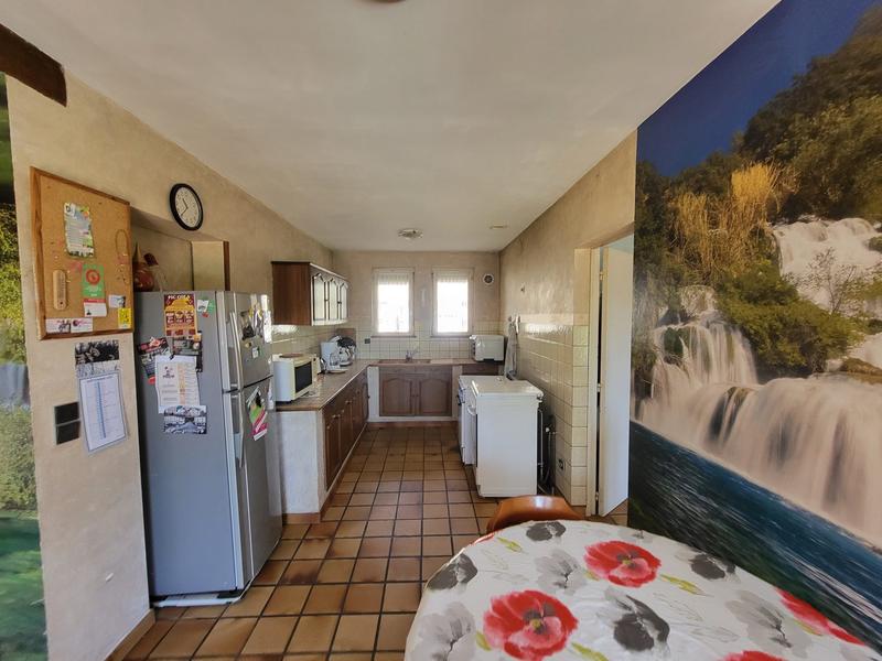 Maison - 210 m² - 7 pièces