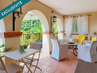 Appartement - 110 m² - 5 pièces