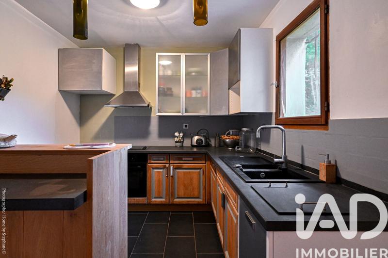 Maison - 98 m² - 4 pièces