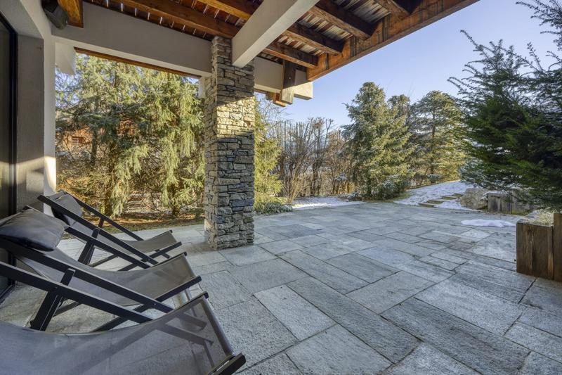 Châlet - 439 m² - 9 pièces