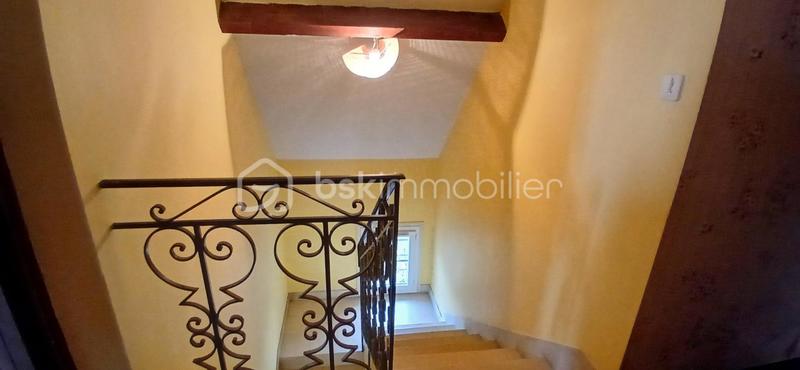 Maison traditionnelle - 130 m² - 8 pièces