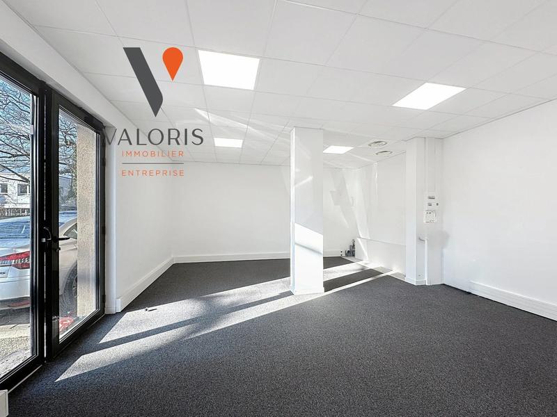 Local commercial - 64 m²