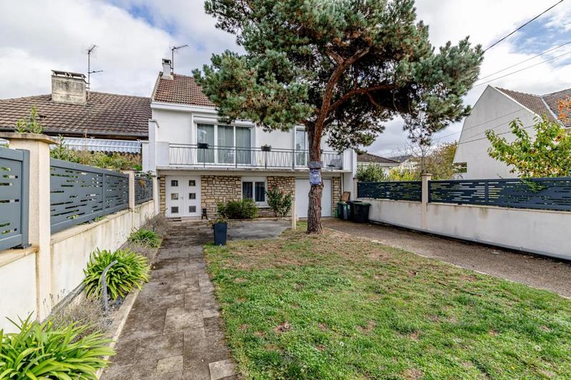 Pavillon - 148 m² - 6 pièces