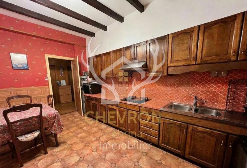 Maison - 147 m² - 7 pièces