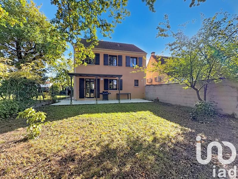 Maison - 110 m² - 6 pièces