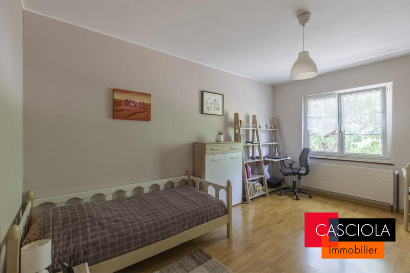 Maison - 141 m² - 6 pièces