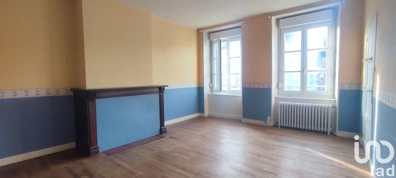 Maison - 200 m² - 11 pièces