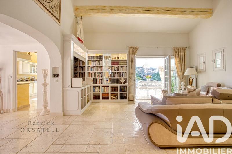 Maison - 364 m² - 10 pièces