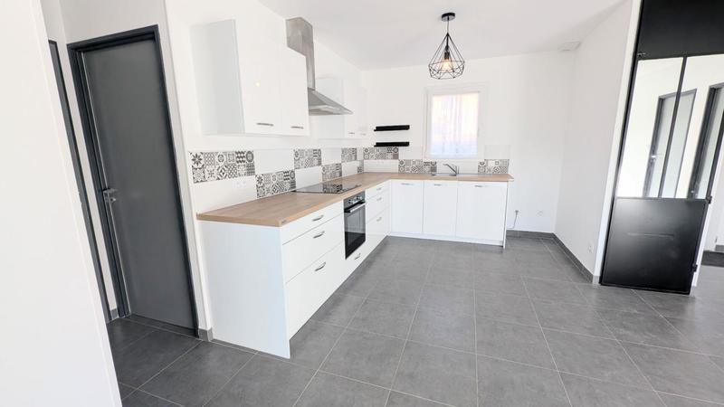 Villa - 80 m² - 4 pièces