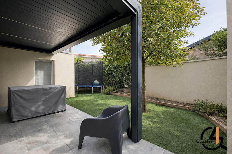 Maison - 85 m² - 4 pièces