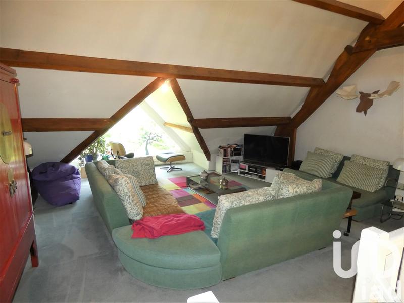 Maison - 280 m² - 9 pièces