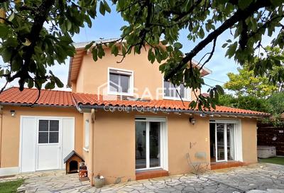 Maison - 107 m² - 5 pièces