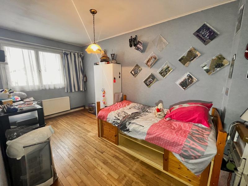 Maison - 77 m² - 5 pièces