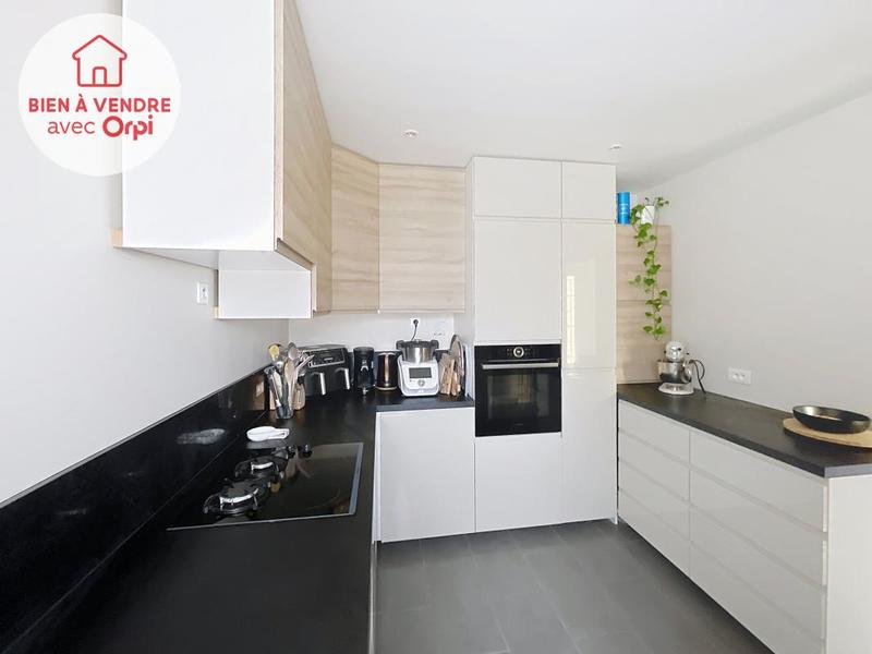 Maison - 87 m² - 4 pièces