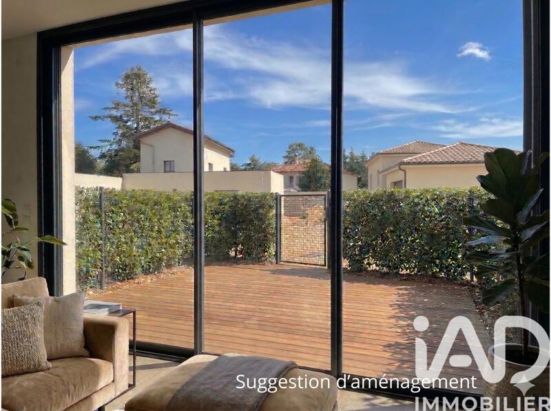 Appartement - 111 m² - 5 pièces