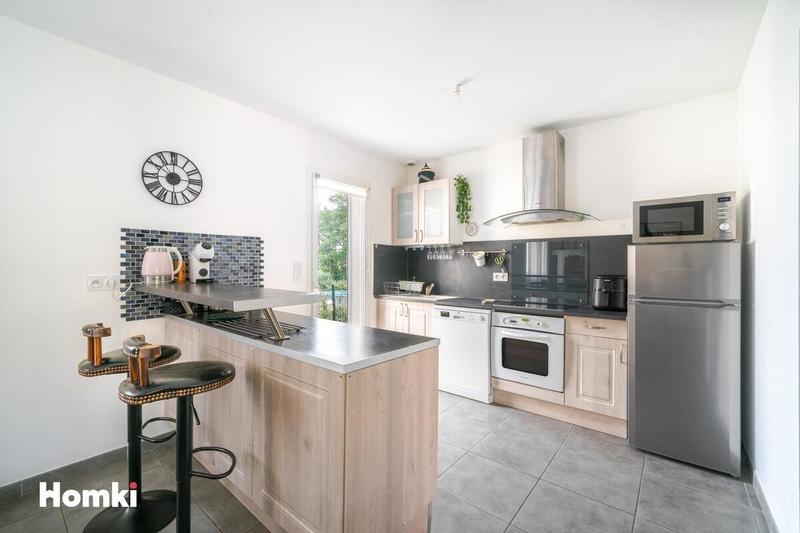 Maison - 96 m² - 5 pièces