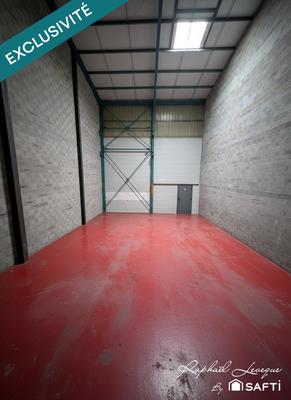 Local commercial - 160 m² - 1 pièce