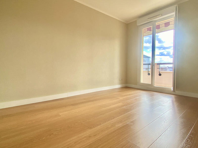 Appartement - 101 m² - 4 pièces