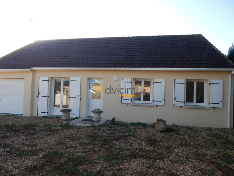 Maison - 90 m² - 4 pièces