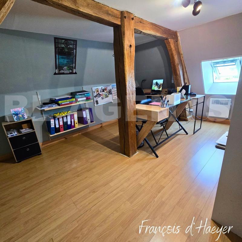 Maison - 143 m² - 6 pièces