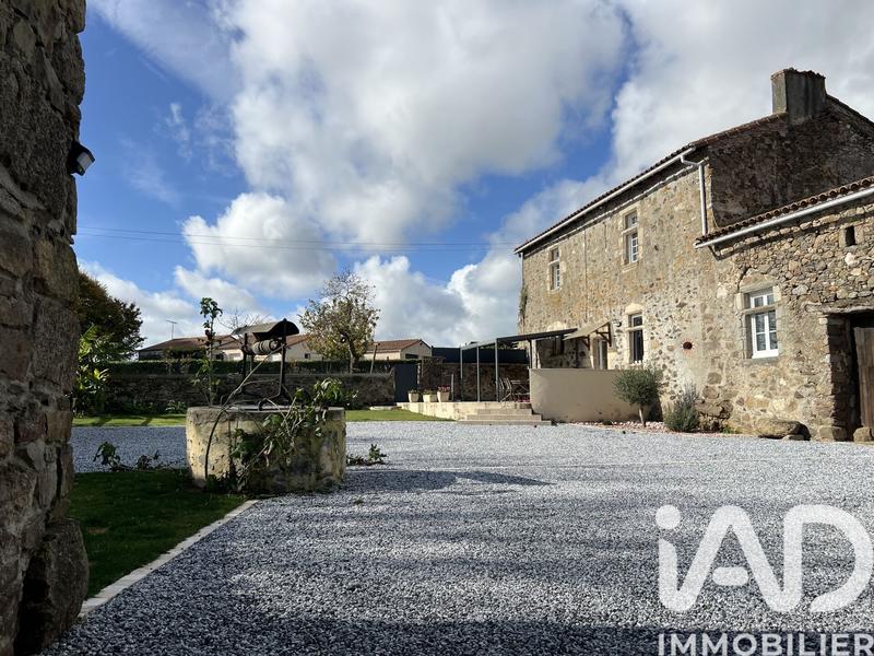Maison de campagne - 244 m² - 6 pièces