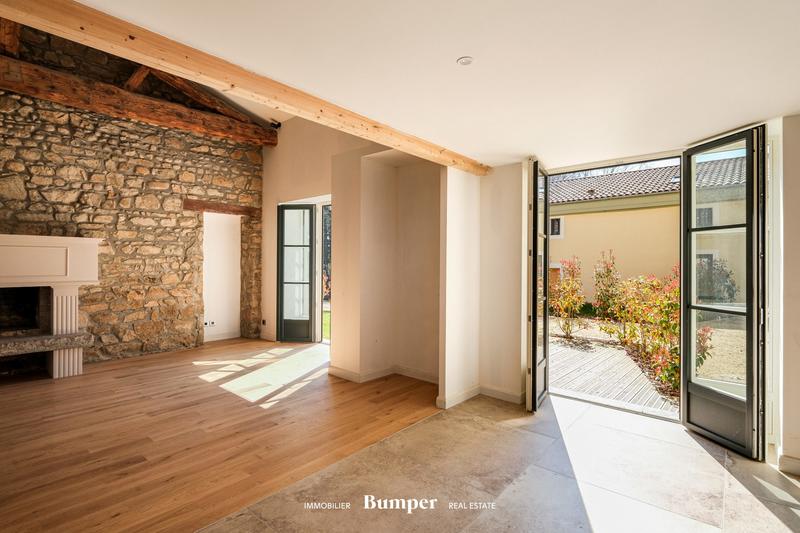 Maison ancienne - 187 m² - 5 pièces