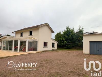 Maison - 141 m² - 4 pièces