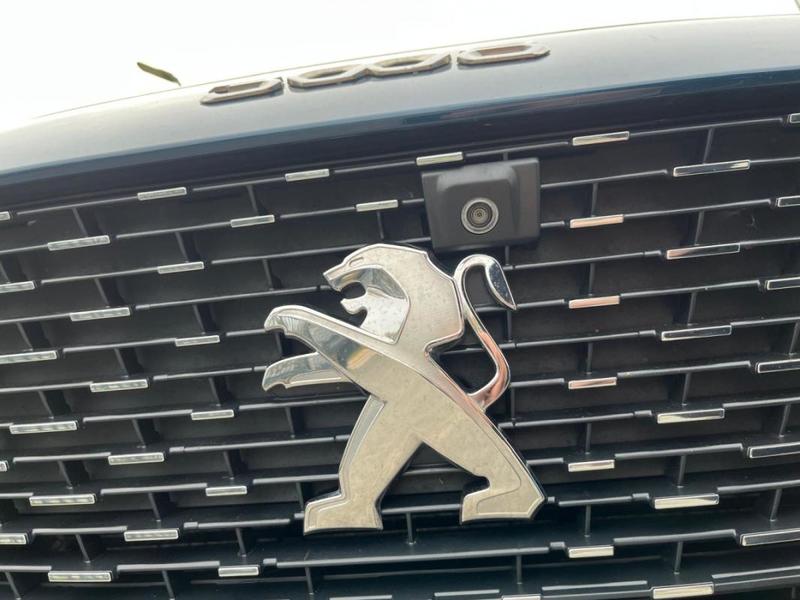 Peugeot 3008 II 1.6 Hybrid 225 E-Eat8 Allure Pack