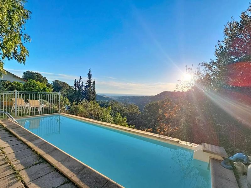 Maison - 89 m² - 4 pièces