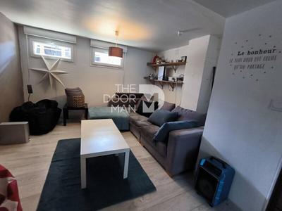 Maison - 155 m² - 8 pièces