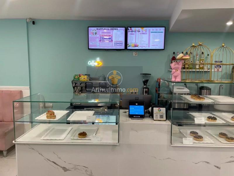 Magasins - 73 m² - 2 pièces