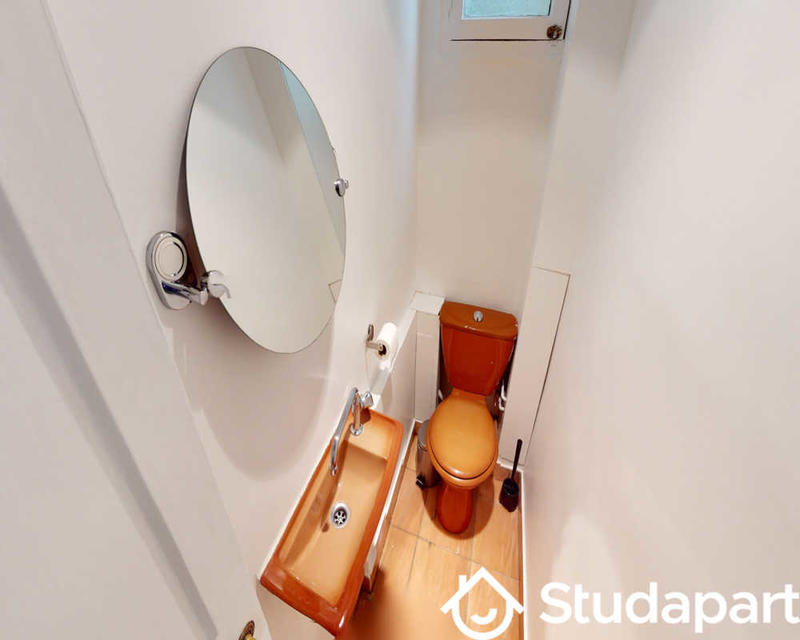 Chambre - 90 m² - 1 pièce