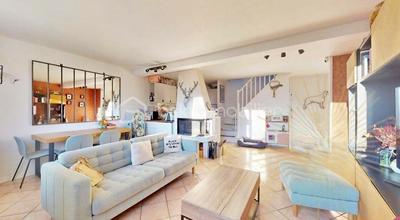 Duplex - 70 m² - 3 pièces