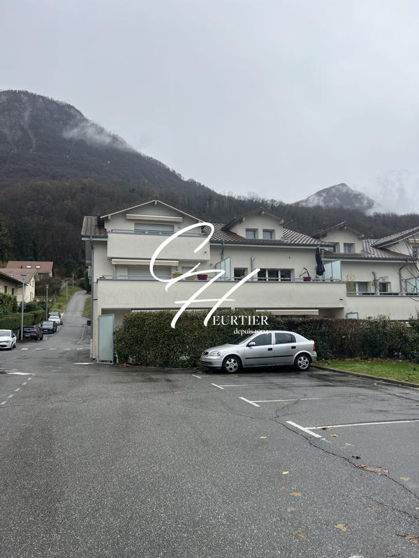 Appartement - 57 m² - 3 pièces