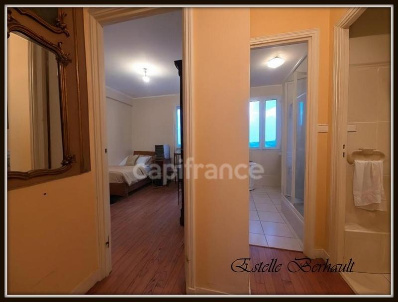 Appartement - 75 m² - 5 pièces