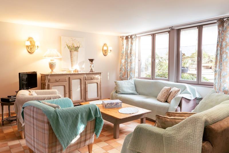 Maison ancienne - 234 m² - 19 pièces