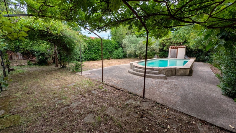 Maison - 204 m² - 8 pièces