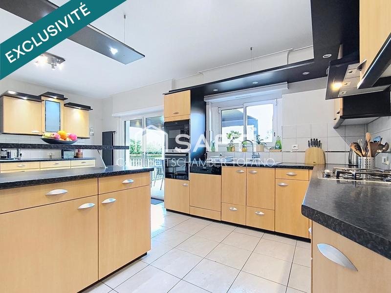 Maison - 192 m² - 6 pièces