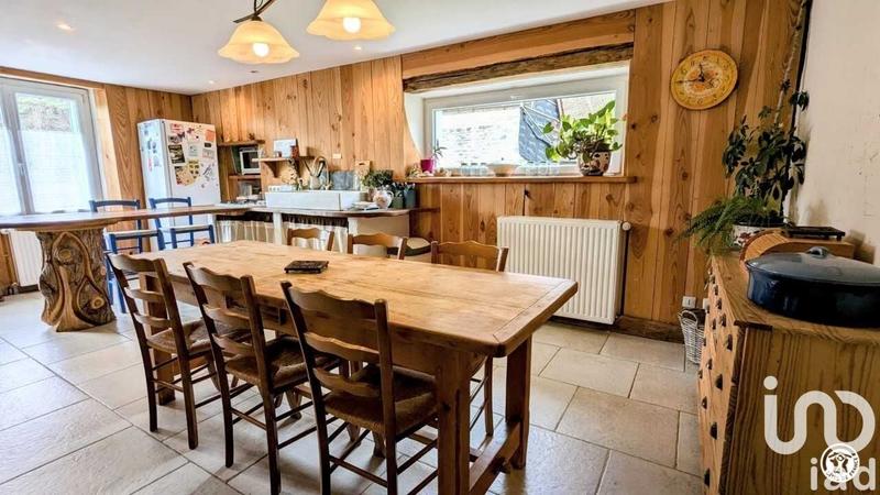 Maison - 110 m² - 5 pièces