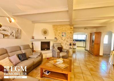 Maison - 145 m² - 6 pièces