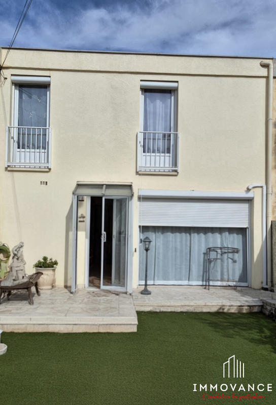 Maison traditionnelle - 100 m² - 4 pièces