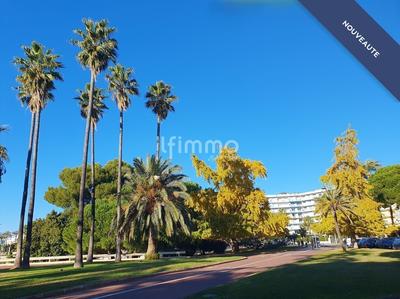 Fonds de commerce - Local commercial - 45 m²