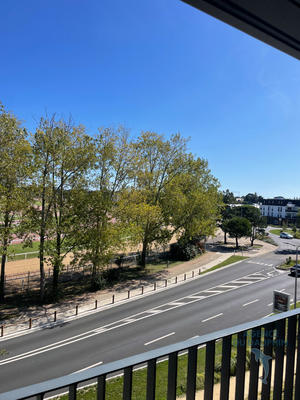 Appartement - 72 m² - 3 pièces