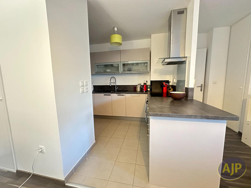 Appartement - 87 m² - 4 pièces