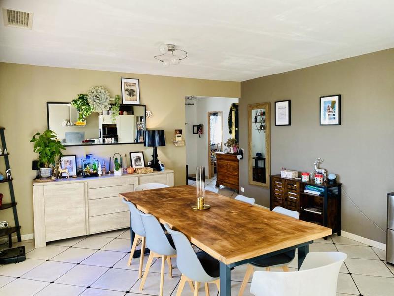 Maison - 141 m² - 6 pièces