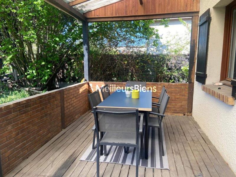 Maison - 140 m² - 7 pièces