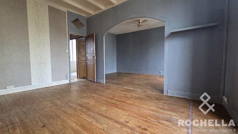 Maison ancienne - 227 m² - 9 pièces